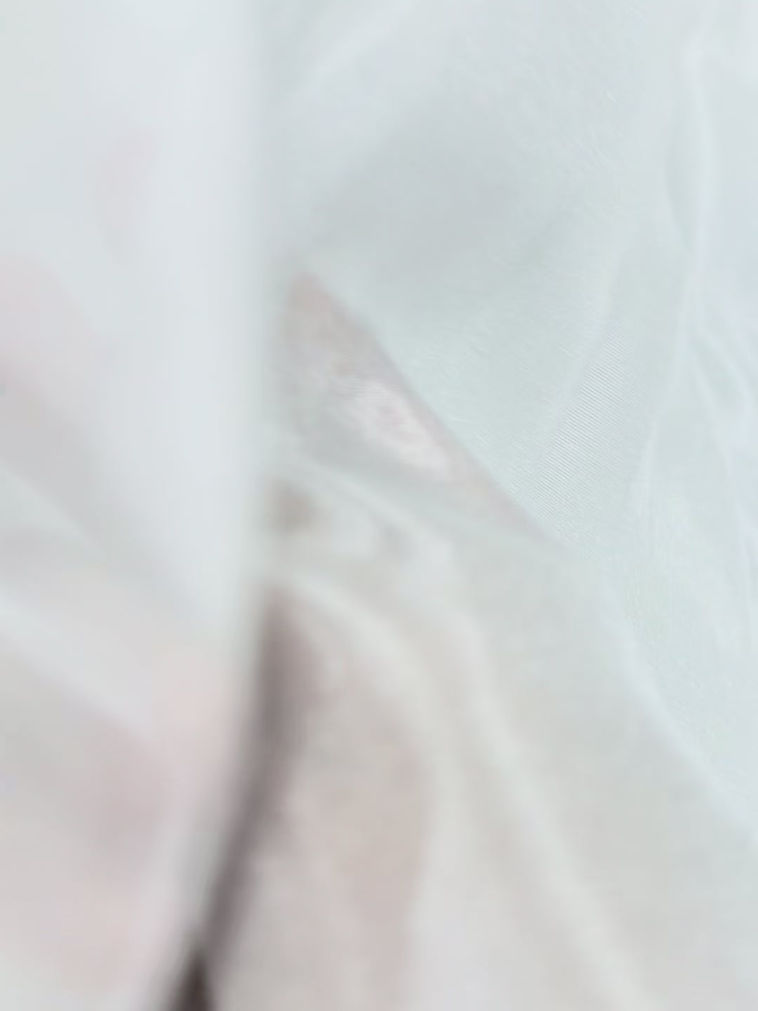 Pure Dyeable Chaandi Silver Shimmer Tissue